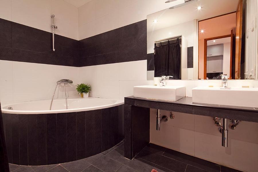 Apartament Catalunya Executive 3 Bedrooms, 3 Bathrooms Ac Wifi Barcelona