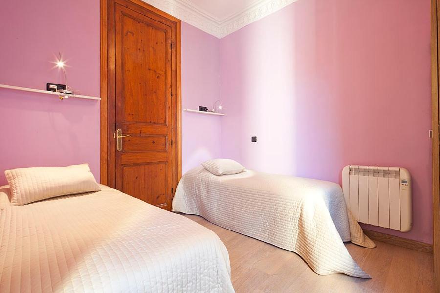 Catalunya Executive 3 Bedrooms, 3 Bathrooms Ac Wifi